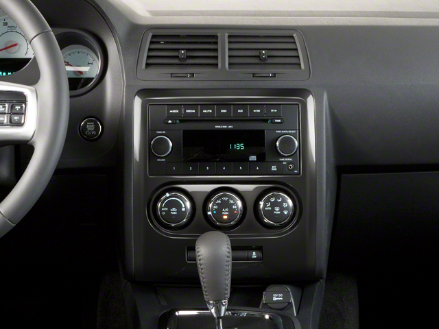 2013 Dodge Challenger SXT