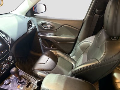 2021 Jeep Cherokee Latitude Plus 4x4
