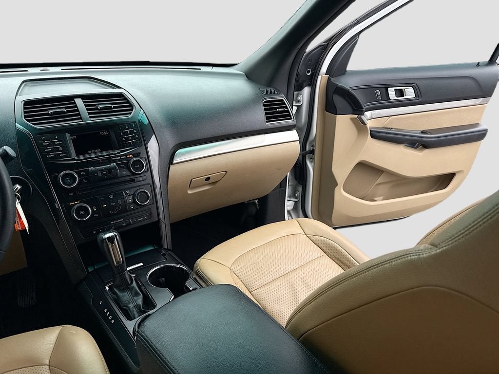 2017 Ford Explorer Base