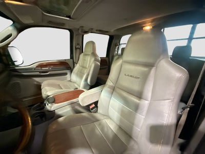 2006 Ford Super Duty F-350 DRW XL