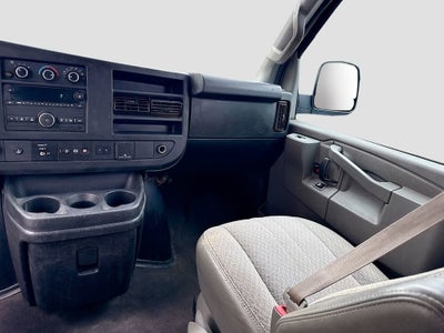 2019 Chevrolet Express Passenger 3500 LT