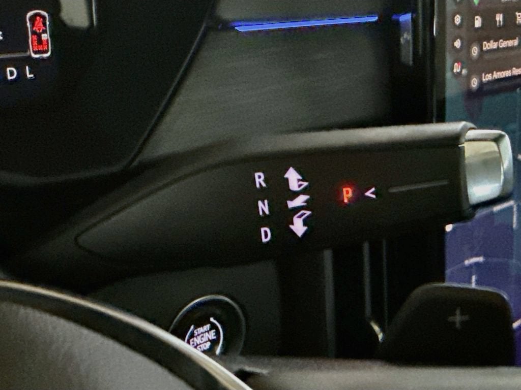 2024 GMC Acadia AT4