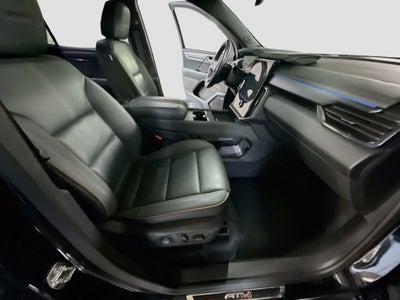 2024 GMC Acadia AT4