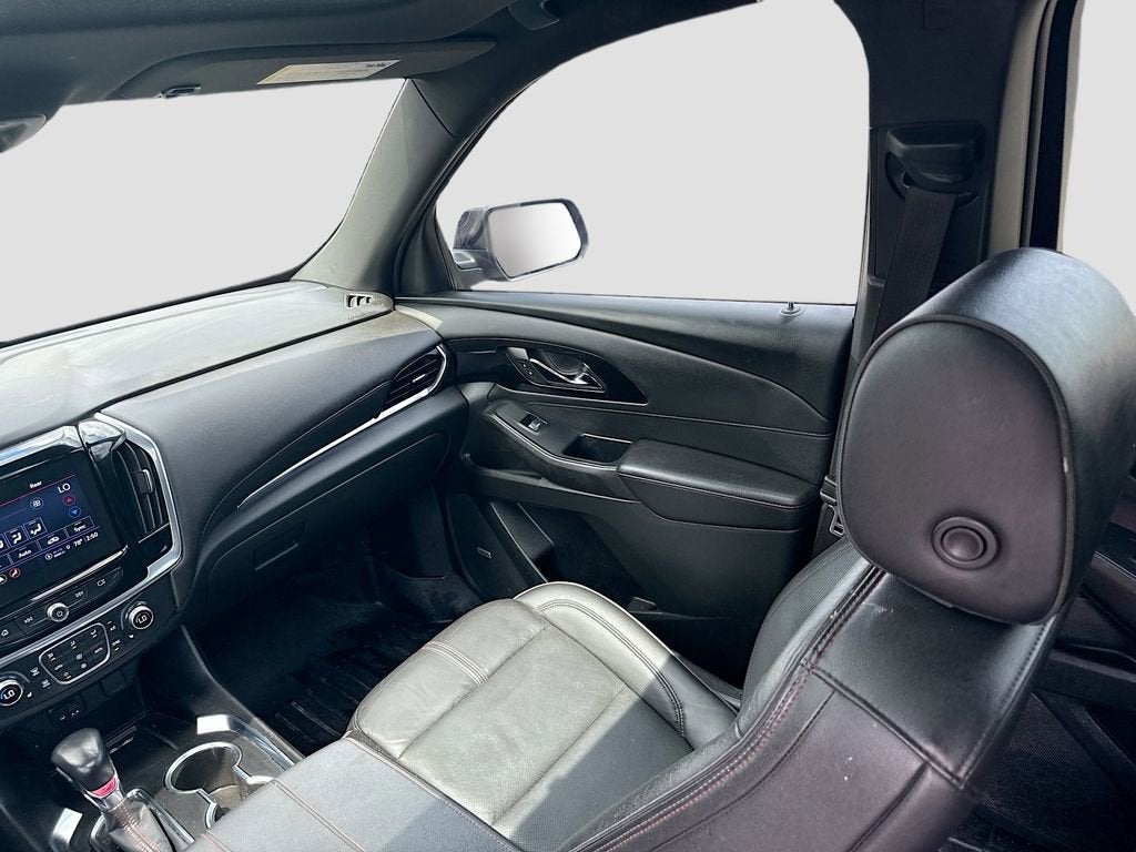 2022 Chevrolet Traverse RS