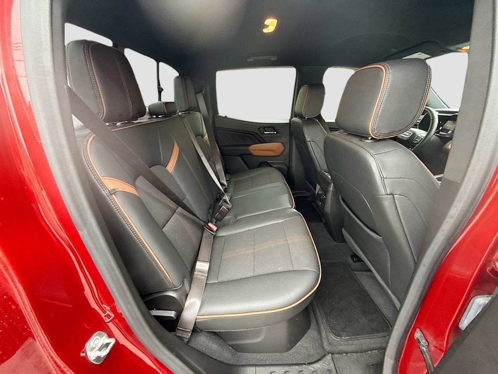 2024 GMC Canyon AT4
