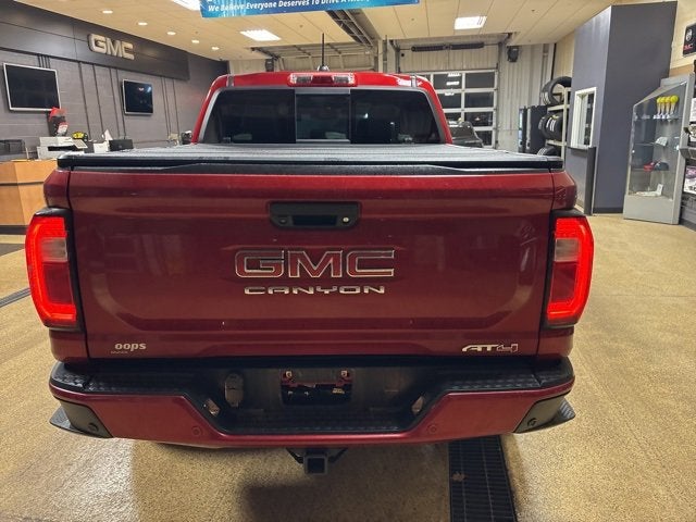 2024 GMC Canyon AT4