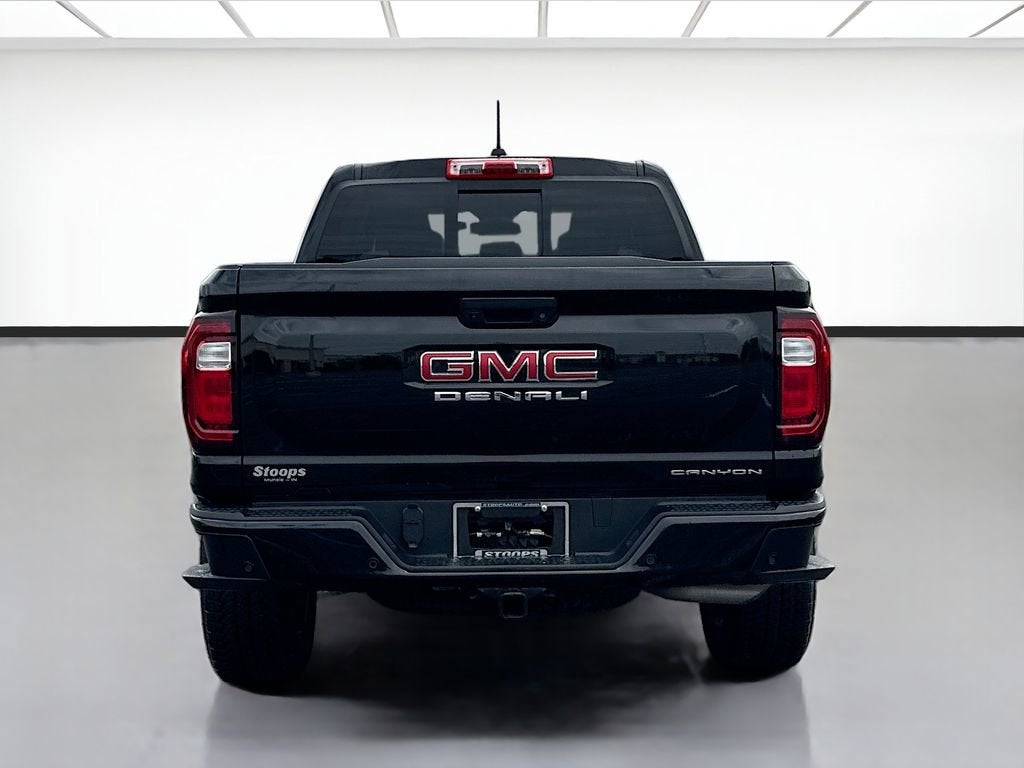 2024 GMC Canyon Denali