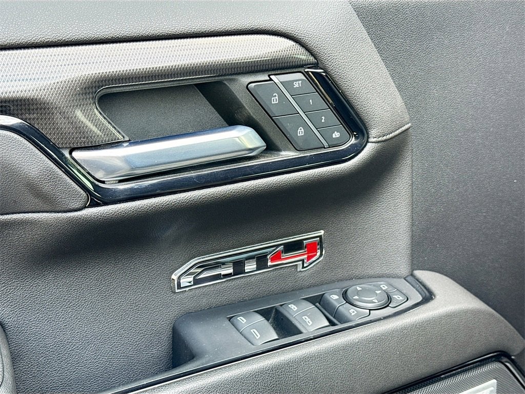 2022 GMC Sierra 1500 AT4