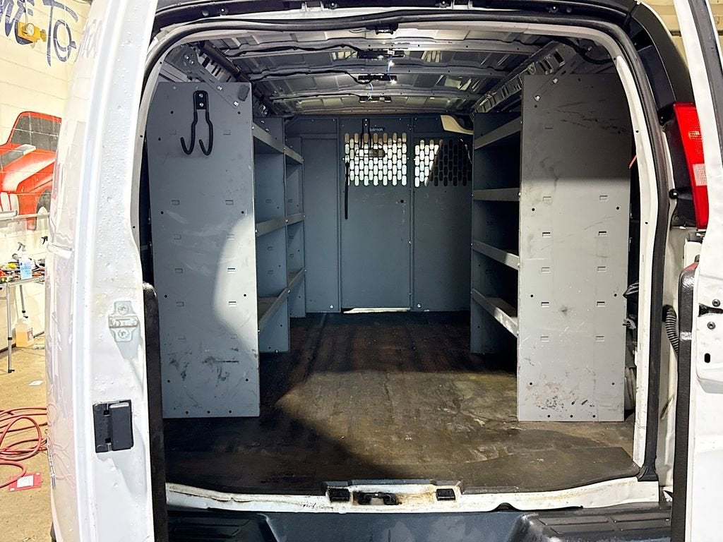 2023 GMC Savana Cargo 2500 Work Van