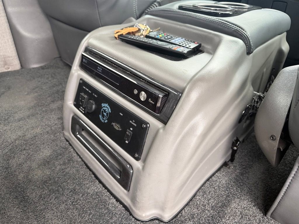 2023 GMC Savana Cargo 2500 Work Van