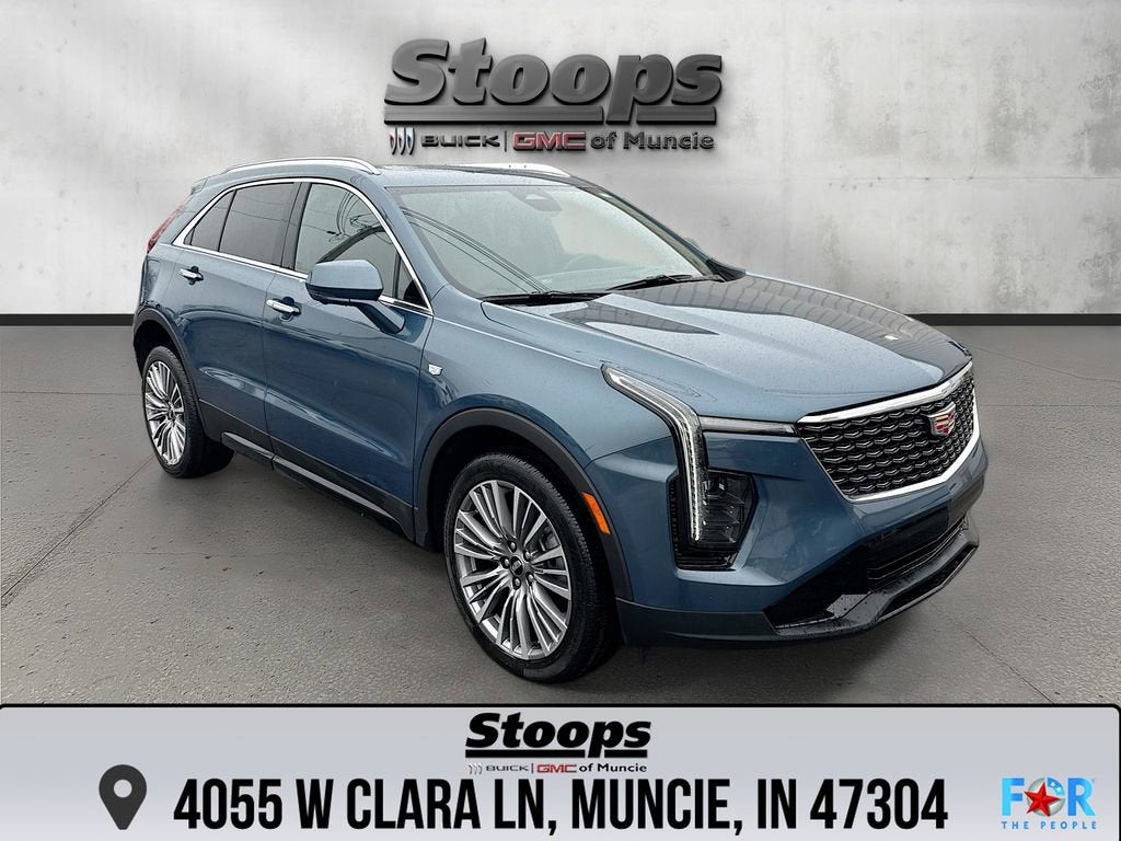 2025 Cadillac XT4 Premium Luxury