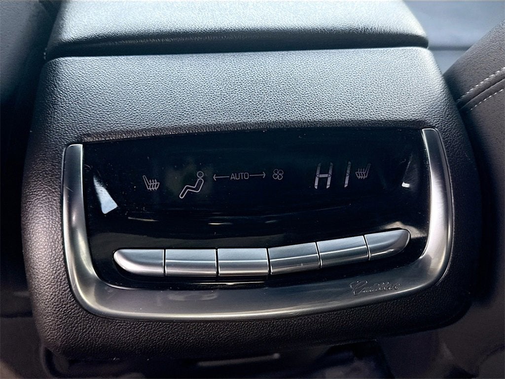 2023 Cadillac XT6 Sport