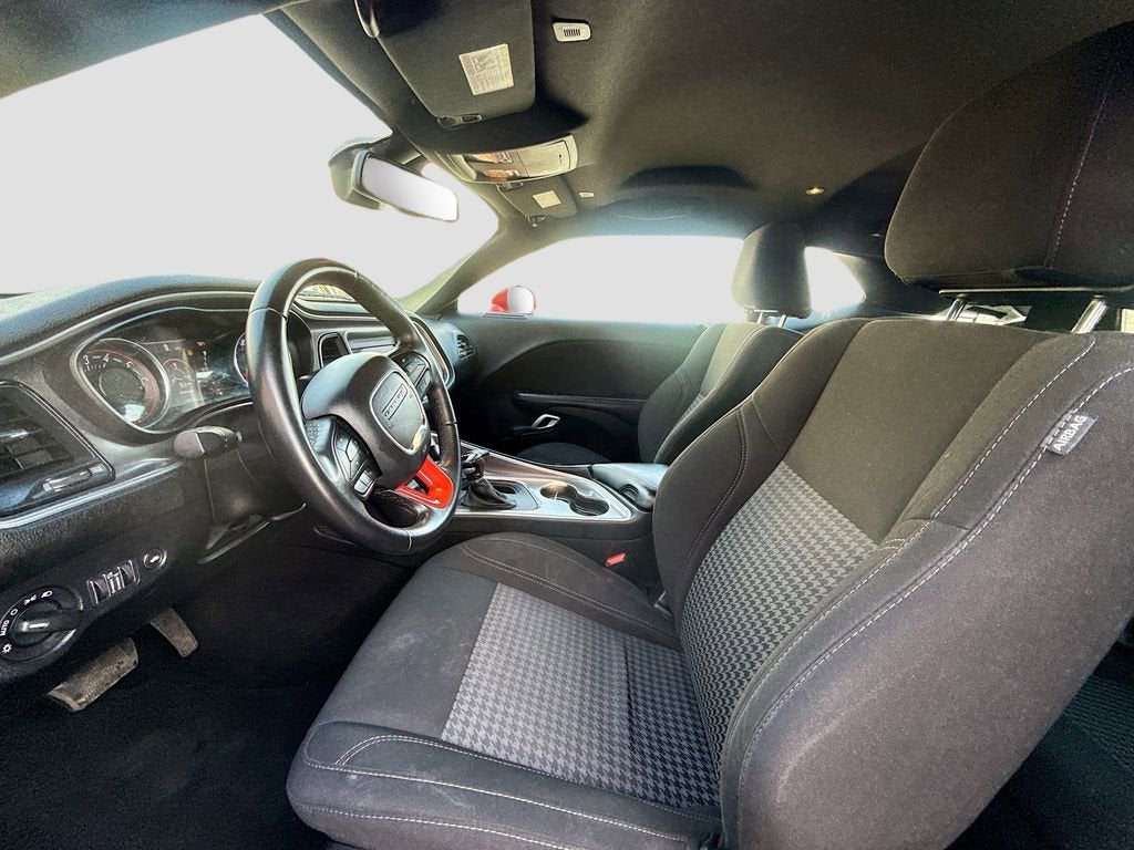 2022 Dodge Challenger SXT