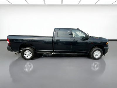 2023 RAM 2500 Tradesman Crew Cab 4x4 8' Box