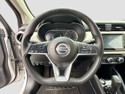 2022 Nissan Versa SV