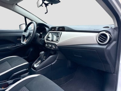 2022 Nissan Versa SV