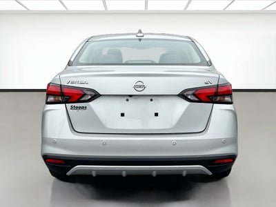 2022 Nissan Versa SV