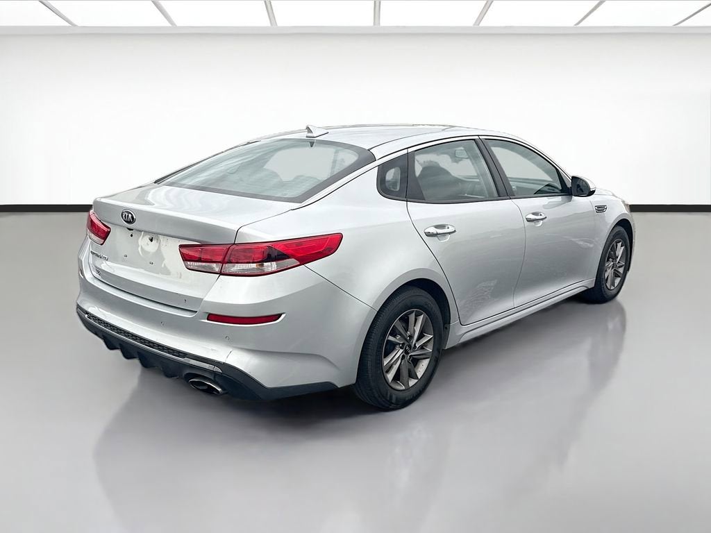 2020 Kia Optima LX