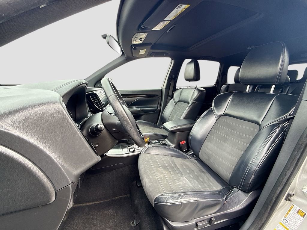 2019 Mitsubishi Outlander LE