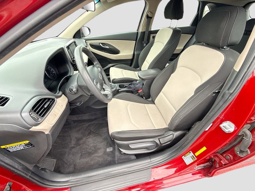 2020 Hyundai Elantra GT Base