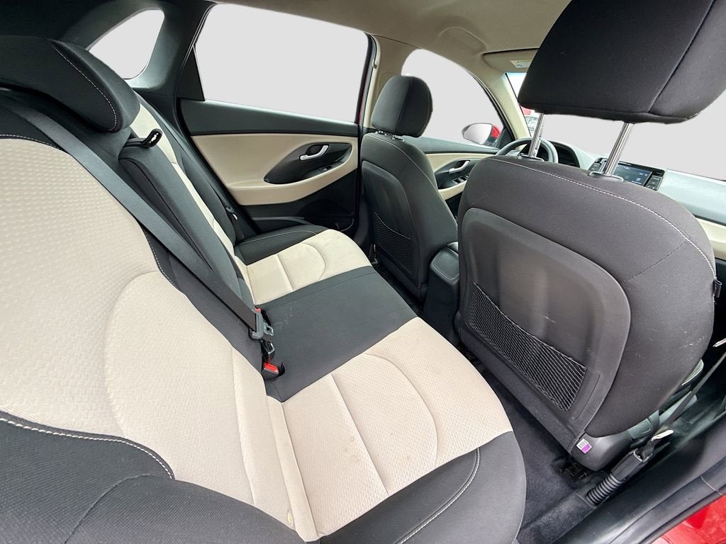 2020 Hyundai Elantra GT Base