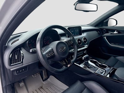 2021 Kia Stinger GT-Line