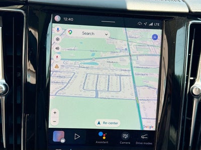 2023 Volvo XC60 Ultimate Bright Theme
