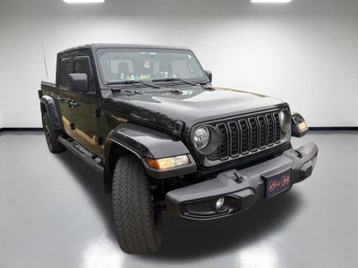 2024 Jeep Gladiator Nighthawk