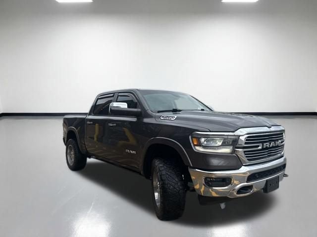 2019 RAM 1500 Laramie Crew Cab 4x4 5'7" Box