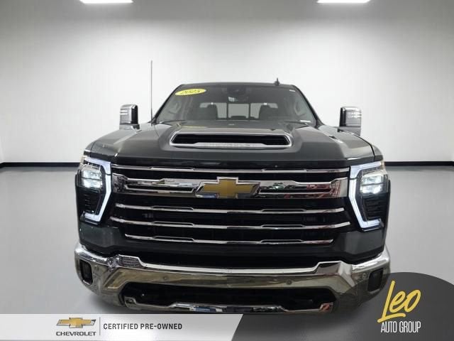 2025 Chevrolet Silverado 3500 HD LTZ