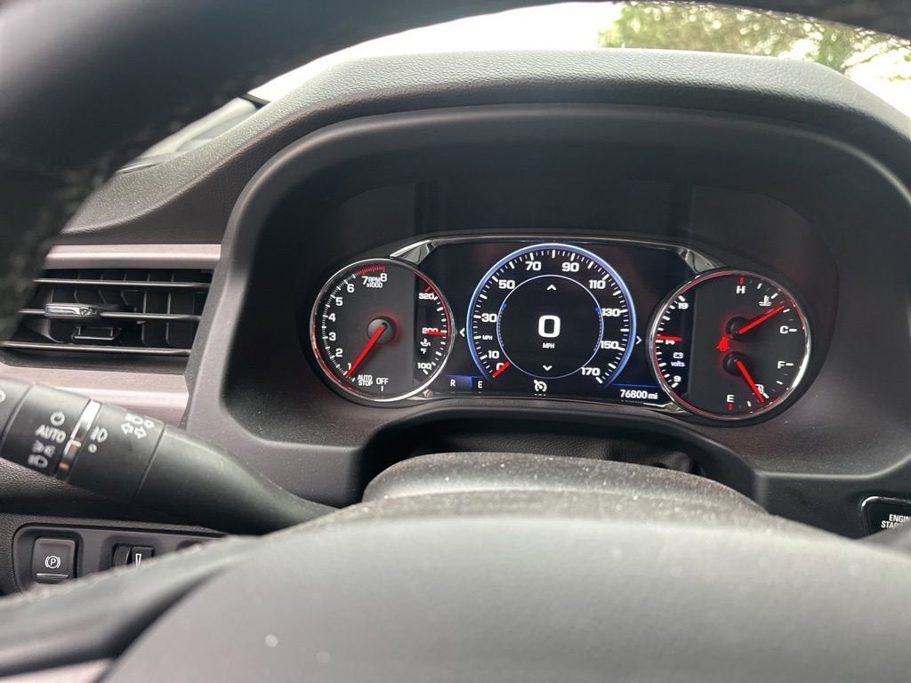 2023 GMC Acadia AT4