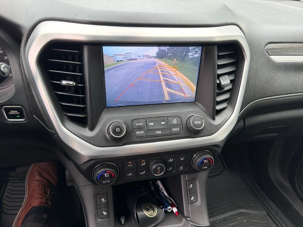 2017 GMC Acadia SLT