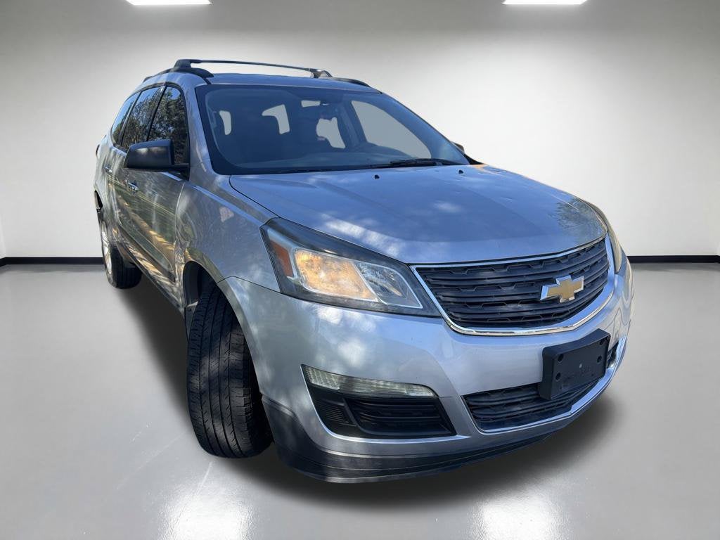 Used 2013 Chevrolet Traverse LS with VIN 1GNKRFKD5DJ117209 for sale in Columbus, IN