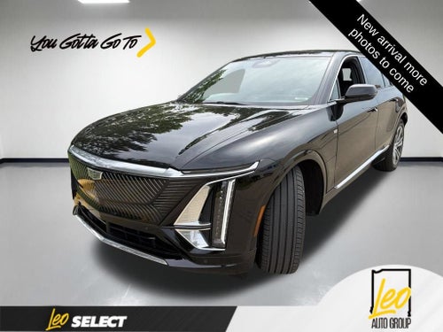 2024 Cadillac LYRIQ Luxury 2