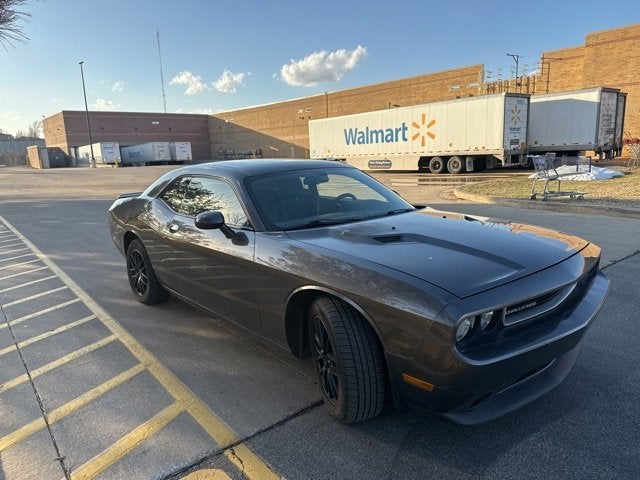 Used 2014 Dodge Challenger SXT with VIN 2C3CDYAG4EH285465 for sale in Columbus, IN