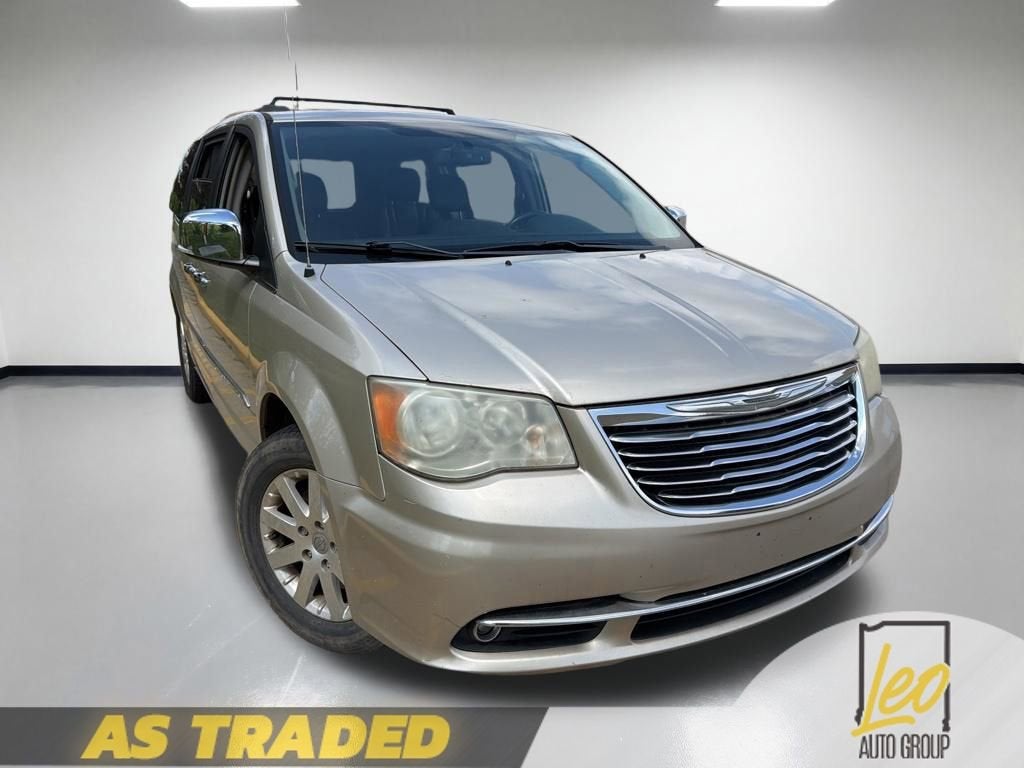 Used 2012 Chrysler Town & Country Touring-L with VIN 2C4RC1CG8CR301154 for sale in Columbus, IN