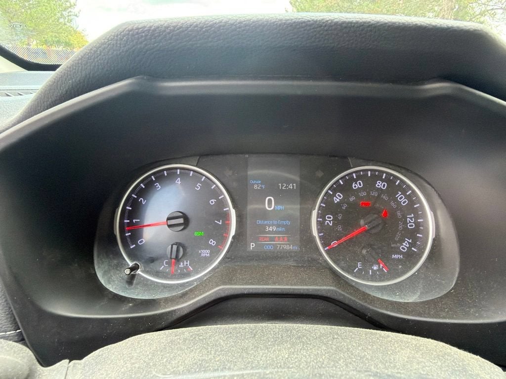 2019 Toyota RAV4 LE