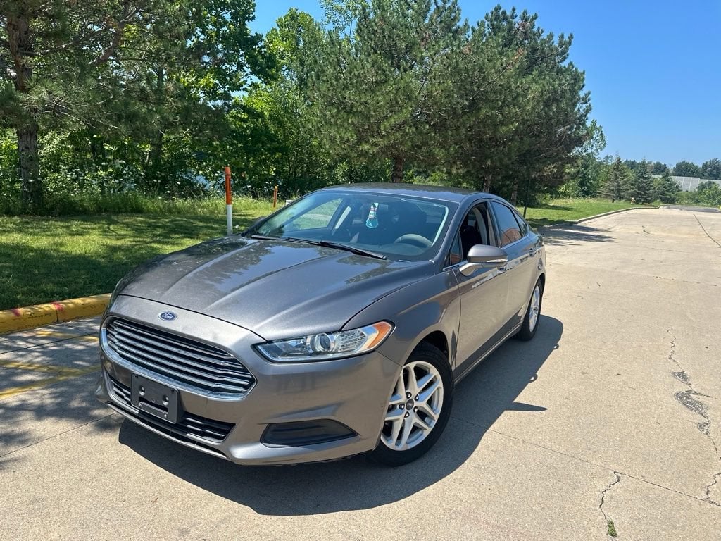 2014 Ford Fusion SE