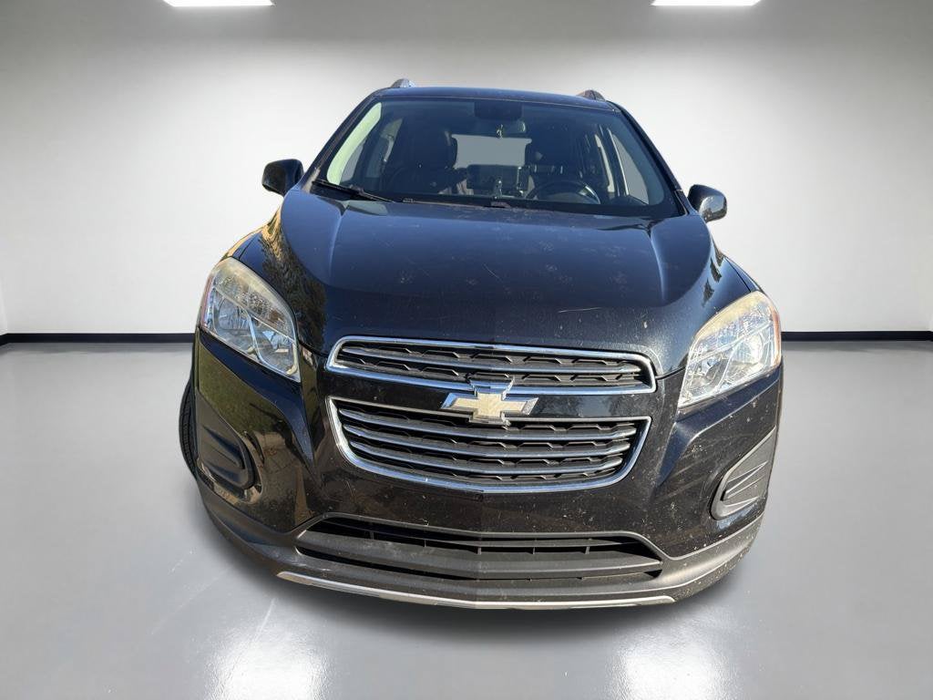 Used 2015 Chevrolet Trax LT with VIN 3GNCJLSB6FL229604 for sale in Columbus, IN