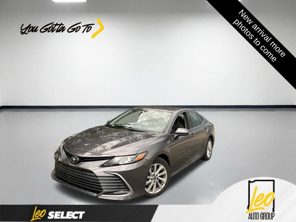 2022 Toyota Camry LE