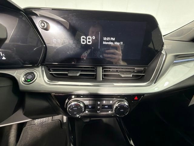 2026 Chevrolet Trax LT - Photo 17