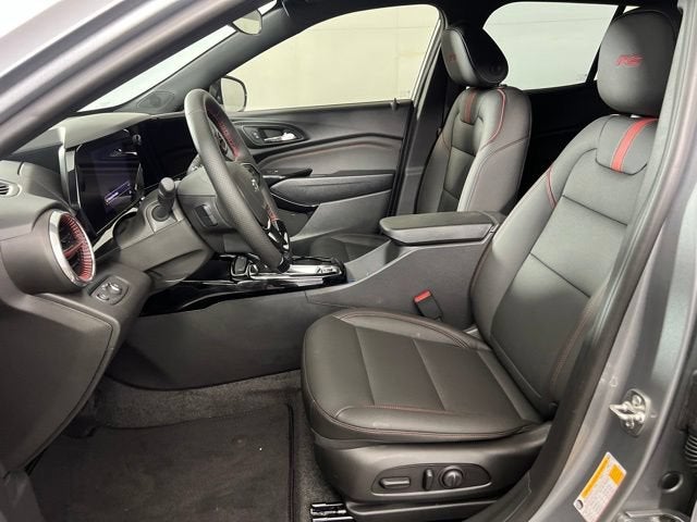 2026 Chevrolet Trax RS - Photo 9