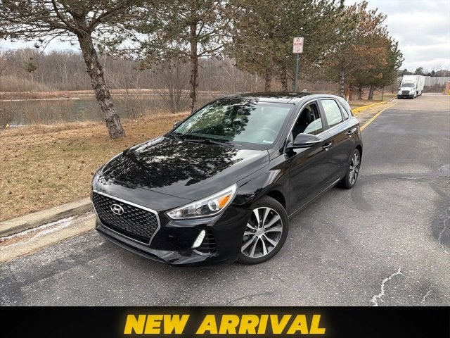 2020 Hyundai Elantra GT Base