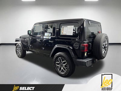 2025 Jeep Wrangler 4-Door Sahara 4x4