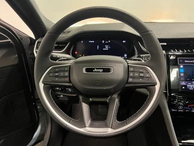 2023 Jeep Grand Cherokee Altitude 4x2