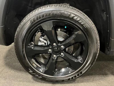 2023 Jeep Grand Cherokee Altitude 4x2