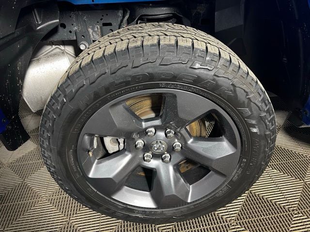 2023 RAM 1500 Big Horn Crew Cab 4x4 5'7' Box