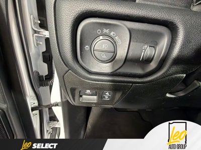 2021 RAM 1500 Big Horn Crew Cab 4x4 5'7' Box