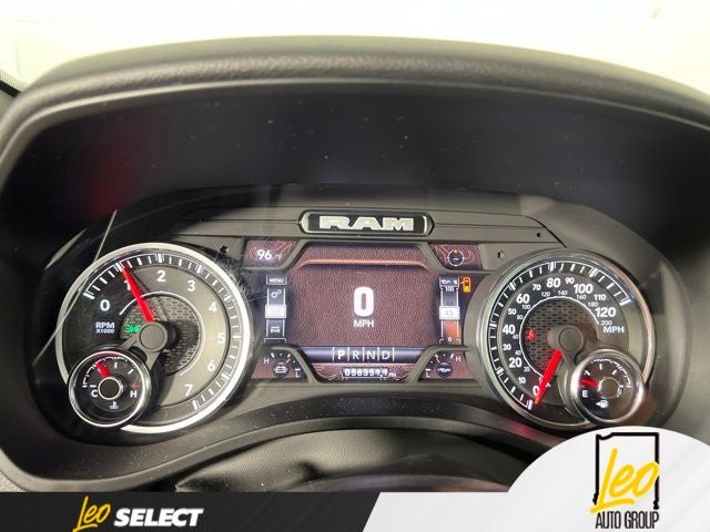 2023 RAM 1500 Big Horn Crew Cab 4x4 5'7' Box