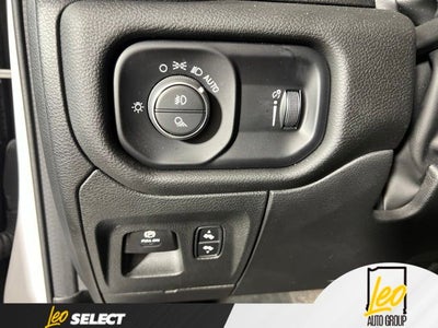 2023 RAM 1500 Big Horn Crew Cab 4x4 5'7' Box